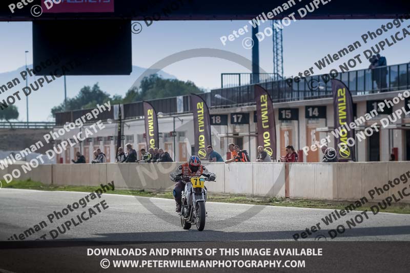 cadwell no limits trackday;cadwell park;cadwell park photographs;cadwell trackday photographs;enduro digital images;event digital images;eventdigitalimages;no limits trackdays;peter wileman photography;racing digital images;trackday digital images;trackday photos